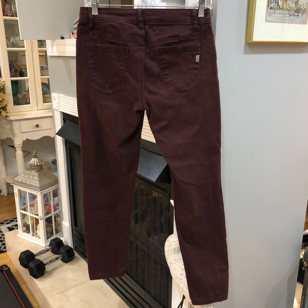 1822 Denim Dark Burgundy Garnet Red Skinny Jean Pants - Picture 3 of 3